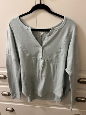 Blu Pepper Sage Green Long-Sleeve Henley Waffle Top